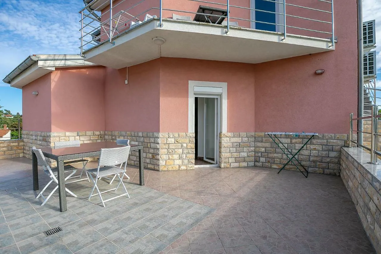 Apartment Apartmani 